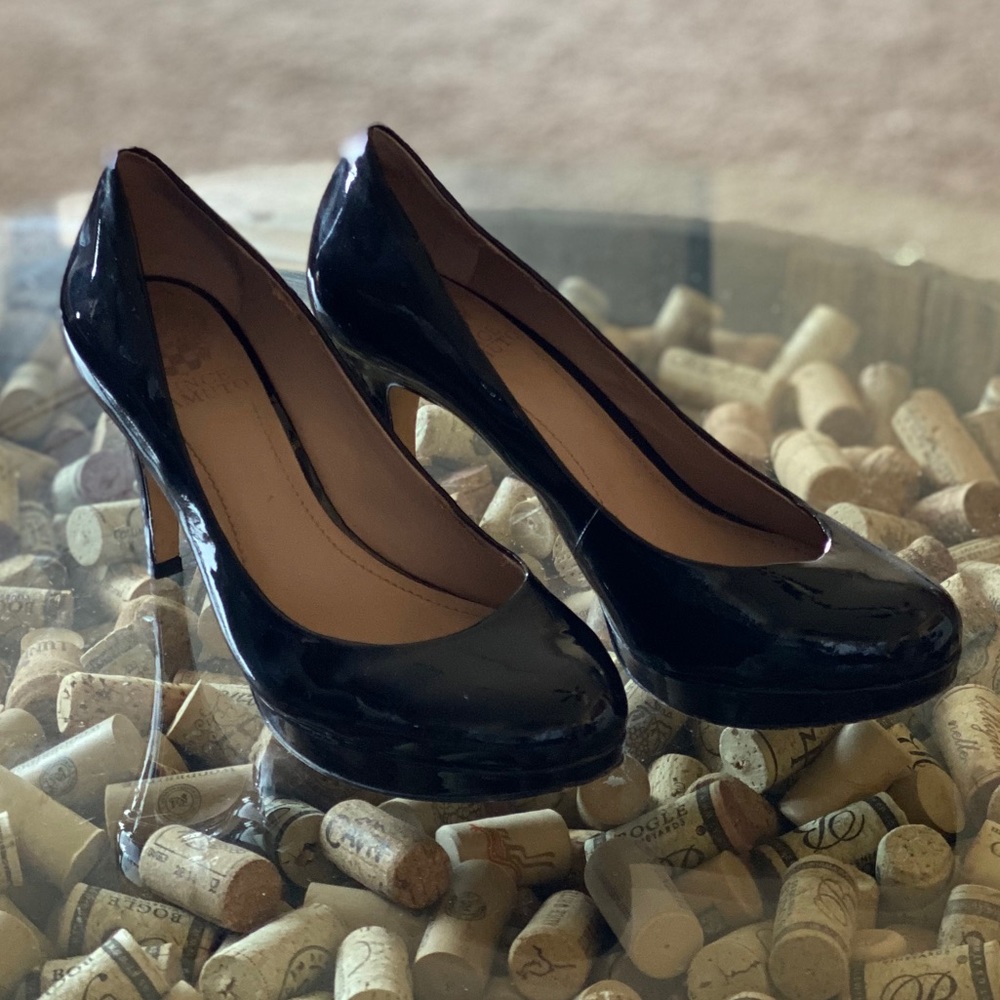 🖤patent leather pumps